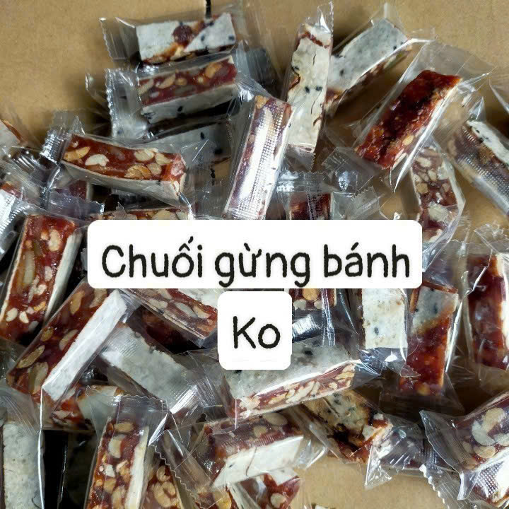 Kẹo chuối gừng có bánh phồng