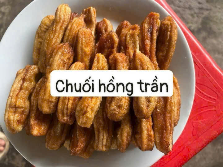 Chuối hồng trần